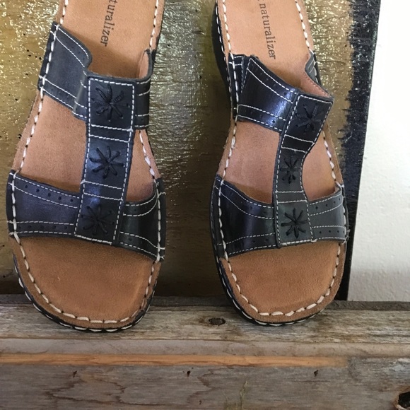 Naturalizer Black Leather Sandals size 9M - NEW! - Picture 5 of 7